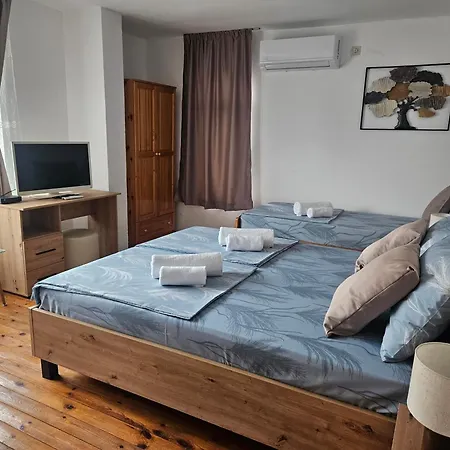 кула بيت ضيافة